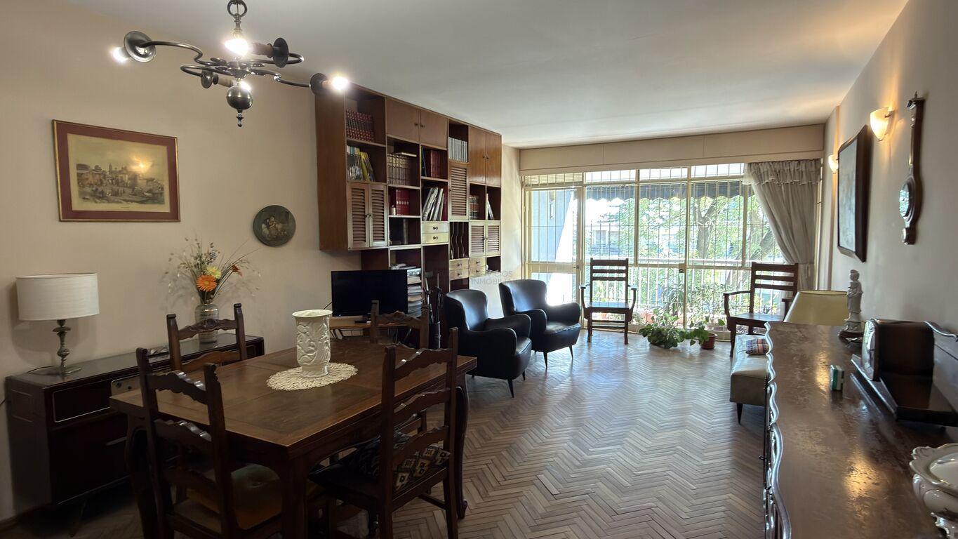 Si Vende apartamento 2 dormitorios servicio completo garaje Pocitos - Widok 3