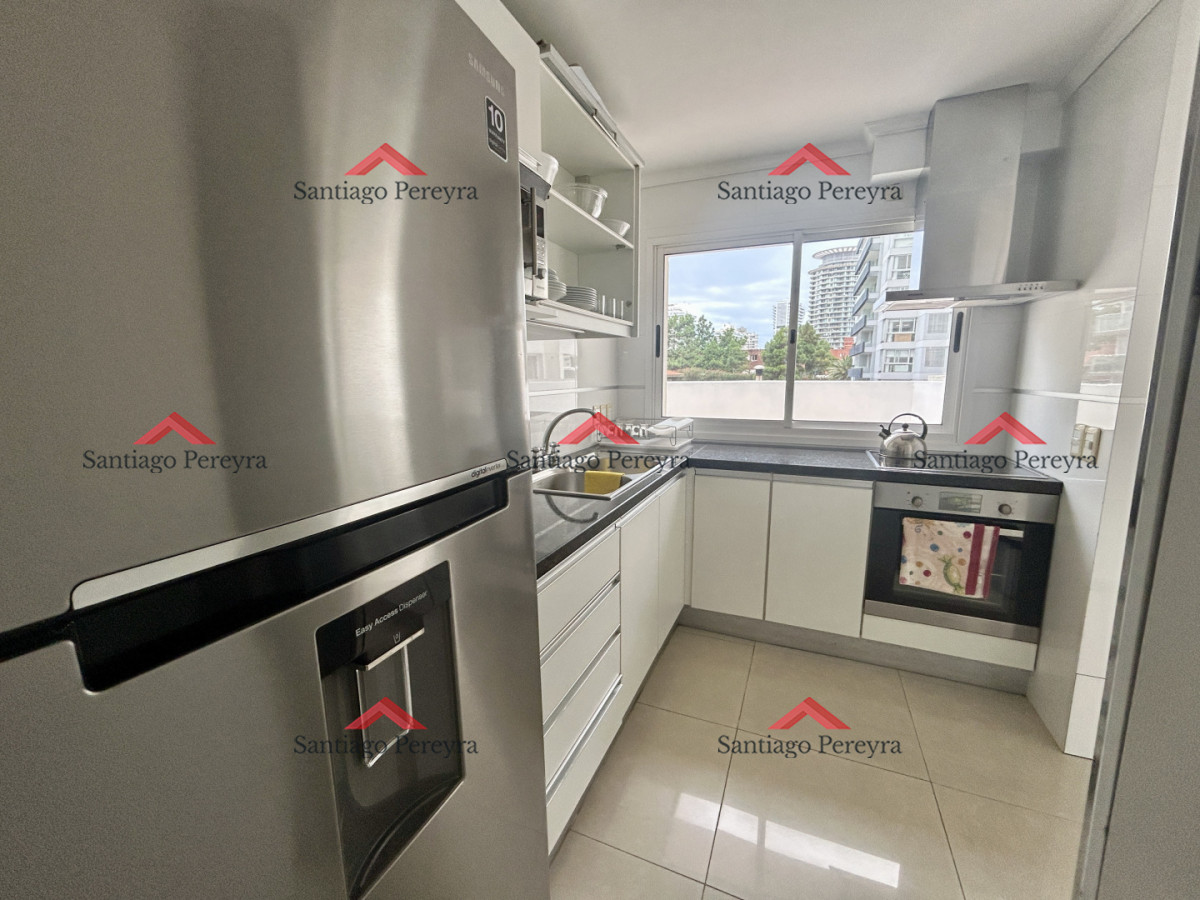 APARTAMENTO EN VENTA 3 DORMITORIOS - TERRAZA CON PARRILLERO - Mehr