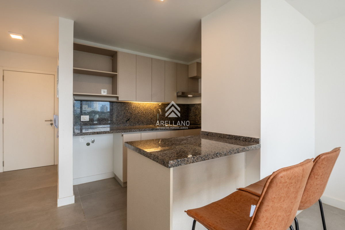 Monoambiente a estrenar con Torre con servicios - Punta del Este - Bild 2