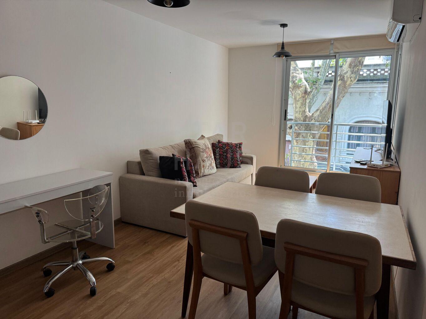 Venta Apto 1 dormitorio + Balcón + Garage en Parque Rodo - Widok 2