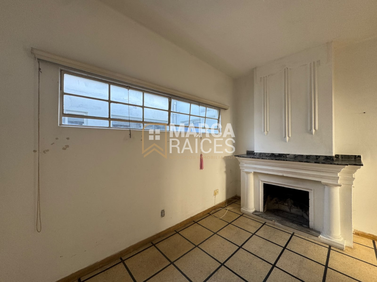 Venta Apartamento 2 Dormitorios 1 Baño Primer Piso por Escalera Pocitos Montevideo - Widok 3