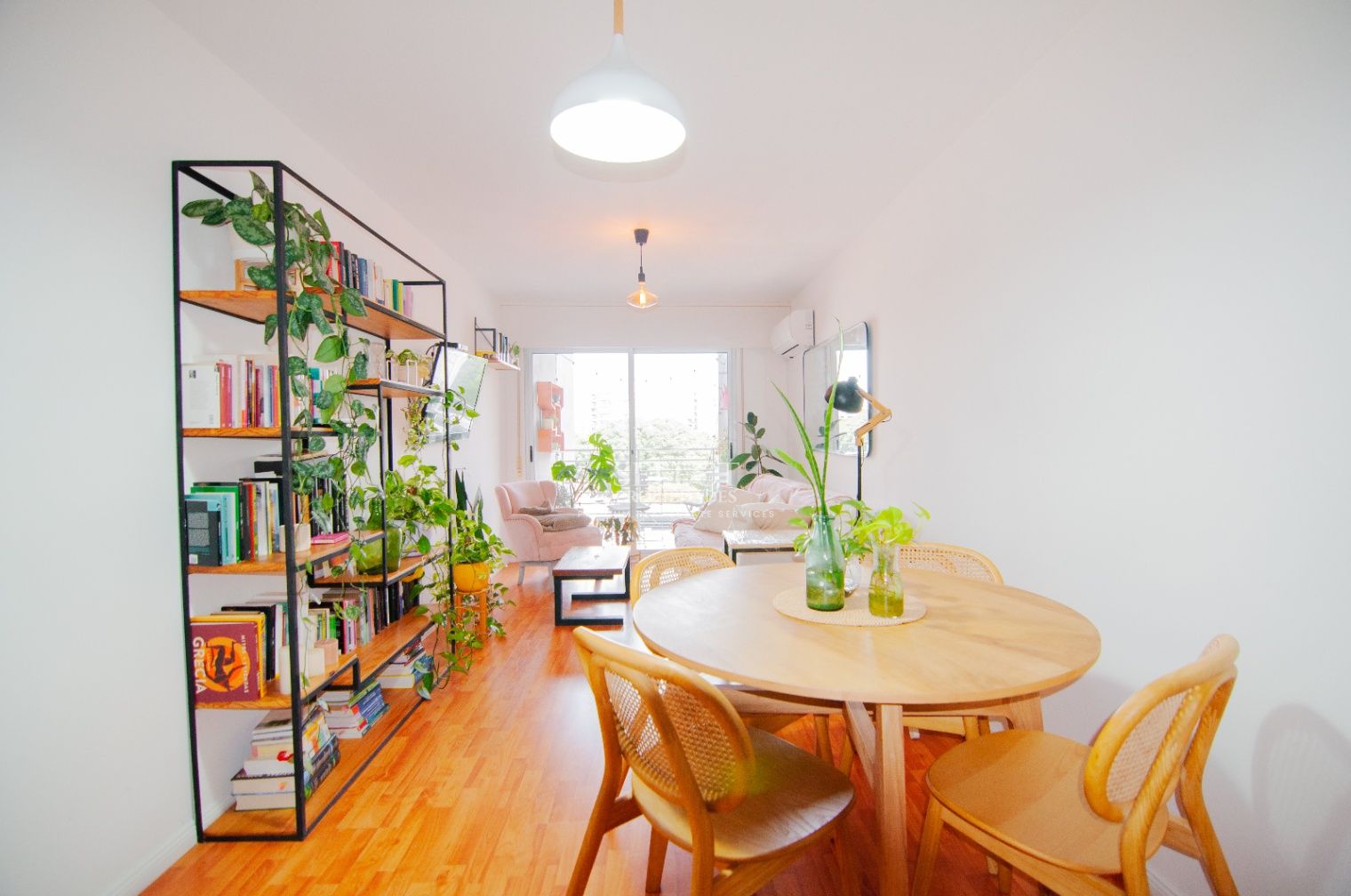 Venta apartamento 1 dormitorio con garage Punta Carretas - Widok 2