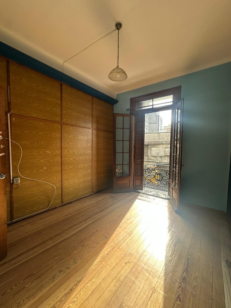 Apartamento 91 m² , 3 dormitorios, 2 balcones, FRENTE  acepta BANCO, Cordón - Aanzicht 3