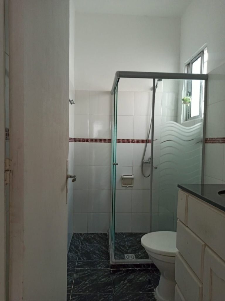 VENTA Apartamento 2 Dormitorios LA COMERCIAL,PRIMER PISO ACEPTA BANCO - Mehr