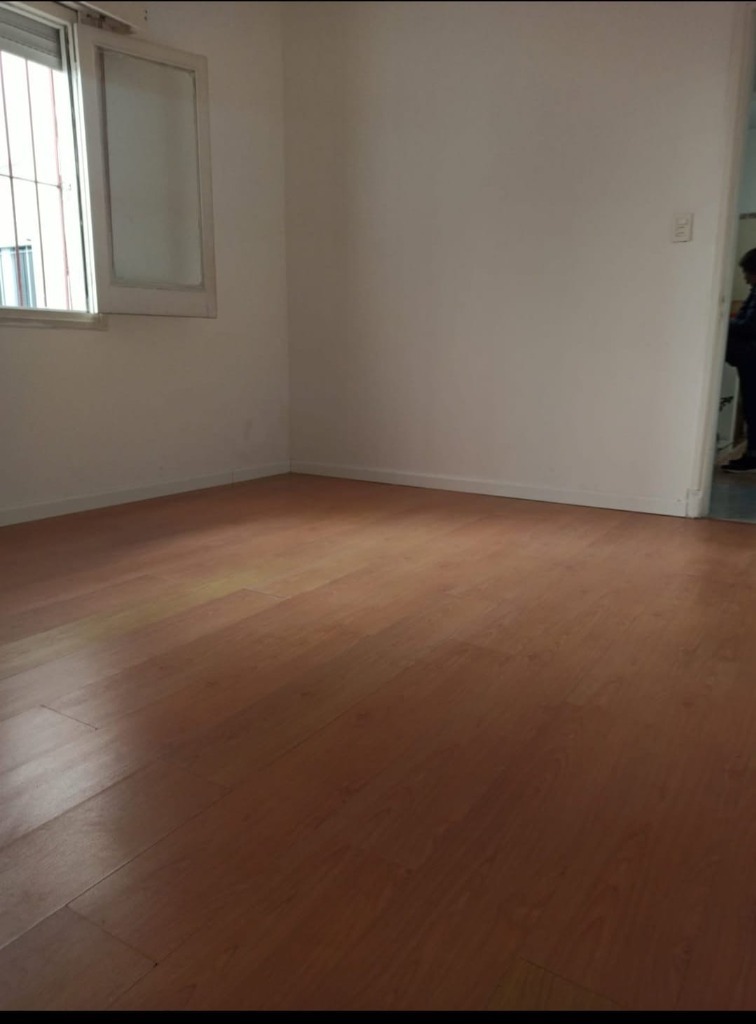 VENTA Apartamento 2 Dormitorios LA COMERCIAL,PRIMER PISO ACEPTA BANCO - Ansicht 2