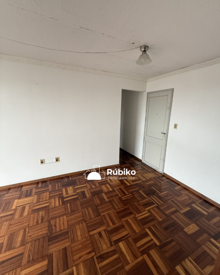 Apto al Frente Dos dormitorios, piso alto y vista al oeste - Widok 2