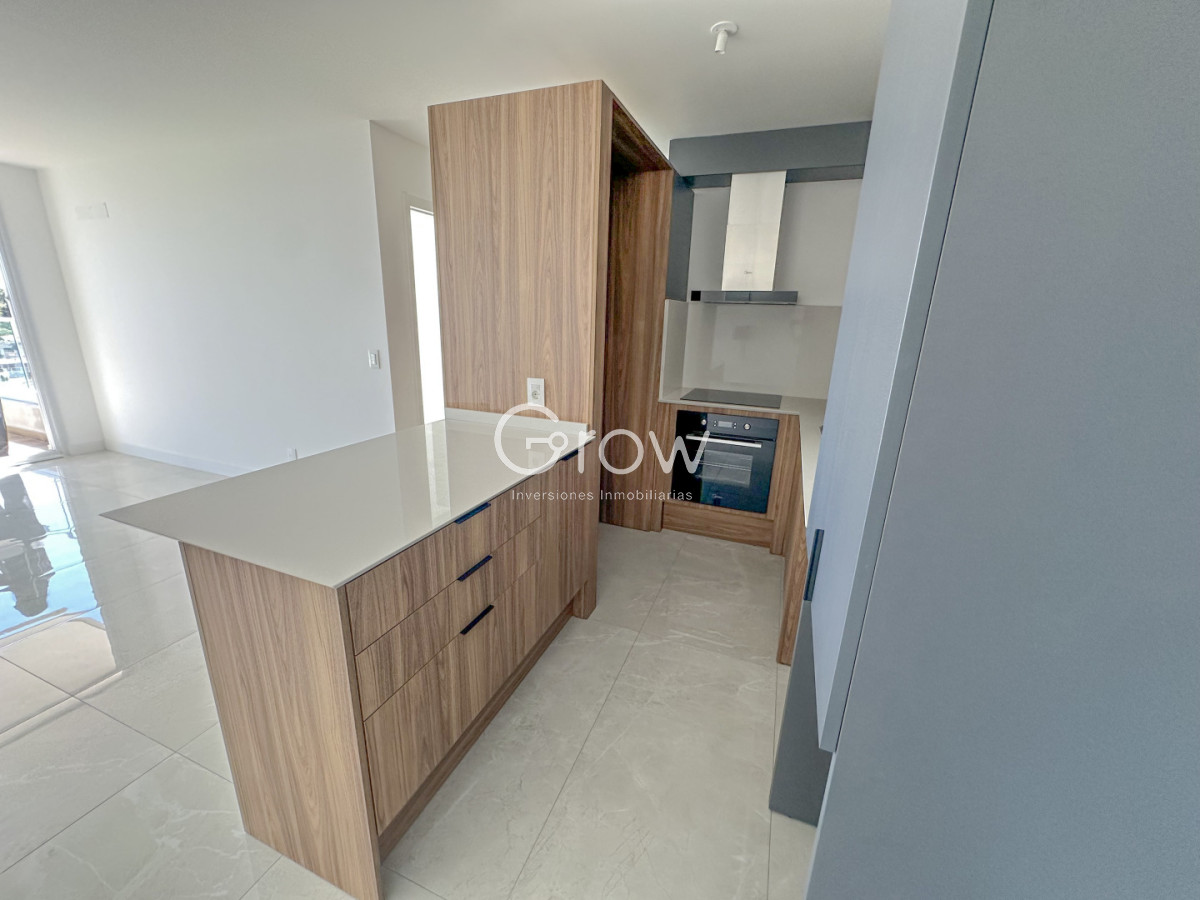 1 dormitorio a estrenar con excelente orientación solar, a solo pasos de Playa Brava - Aanzicht 3