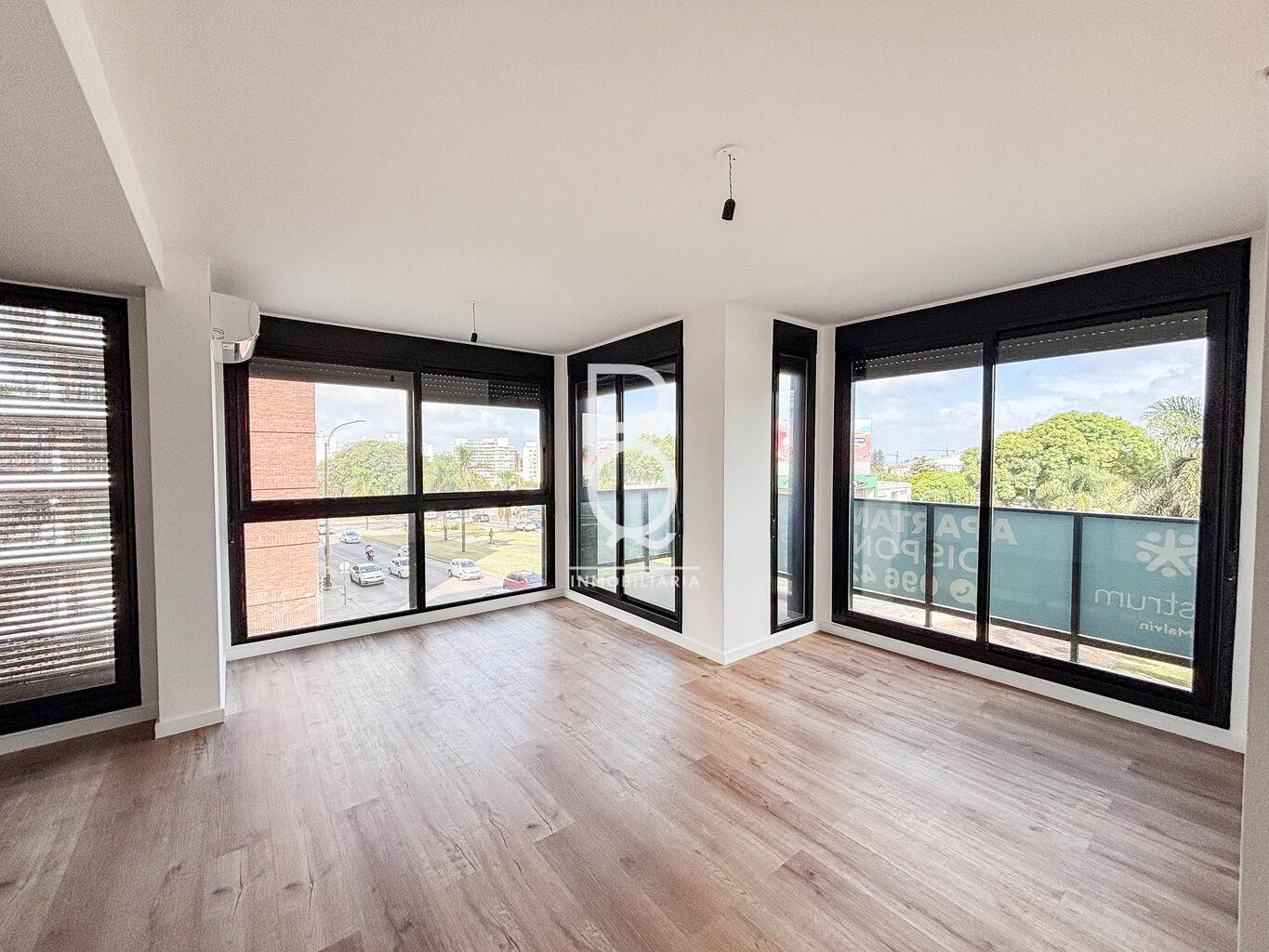 Apartamento de tres dormitorios a estrenar en Malvín – pohled 3