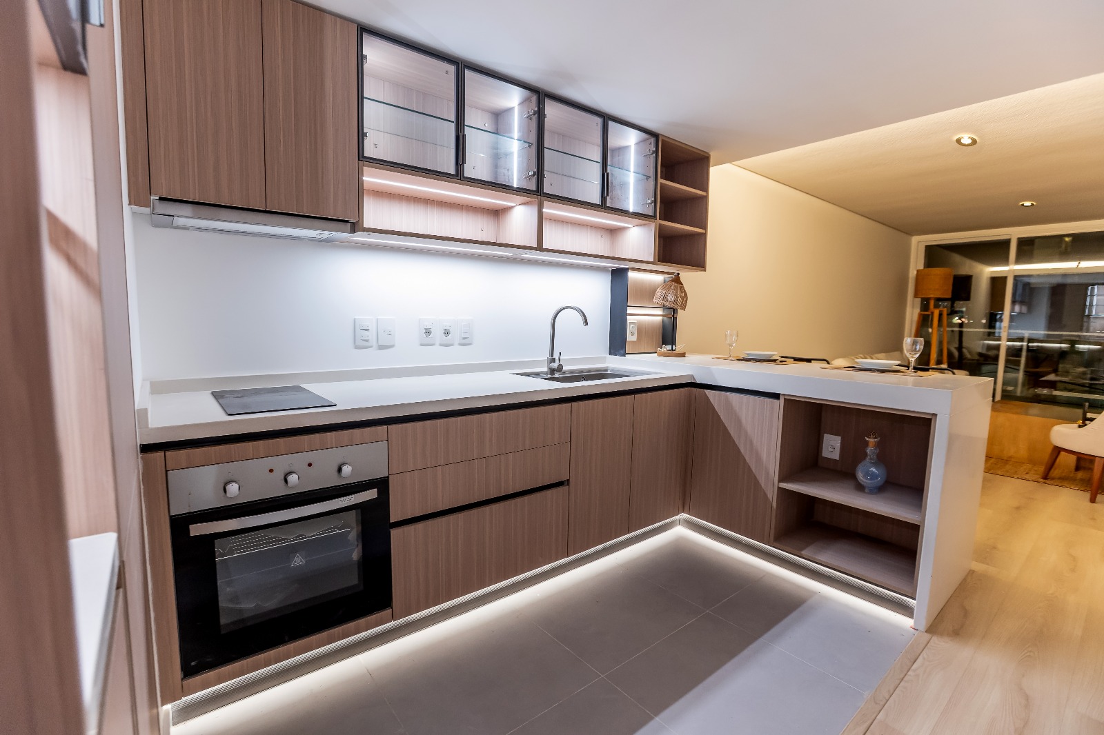 21s - Apartamento 2 Dormitorios Con Balcón En Punta Carretas - Fler