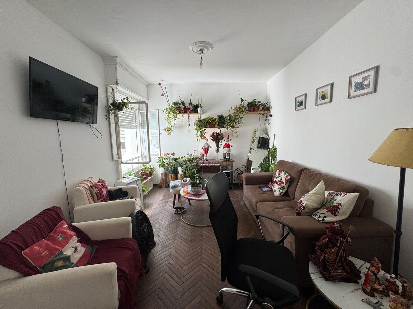 OPORTUNIDAD PARA INVERSORES - VENTA APTO ZONA TRES CRUCES - Vista 4