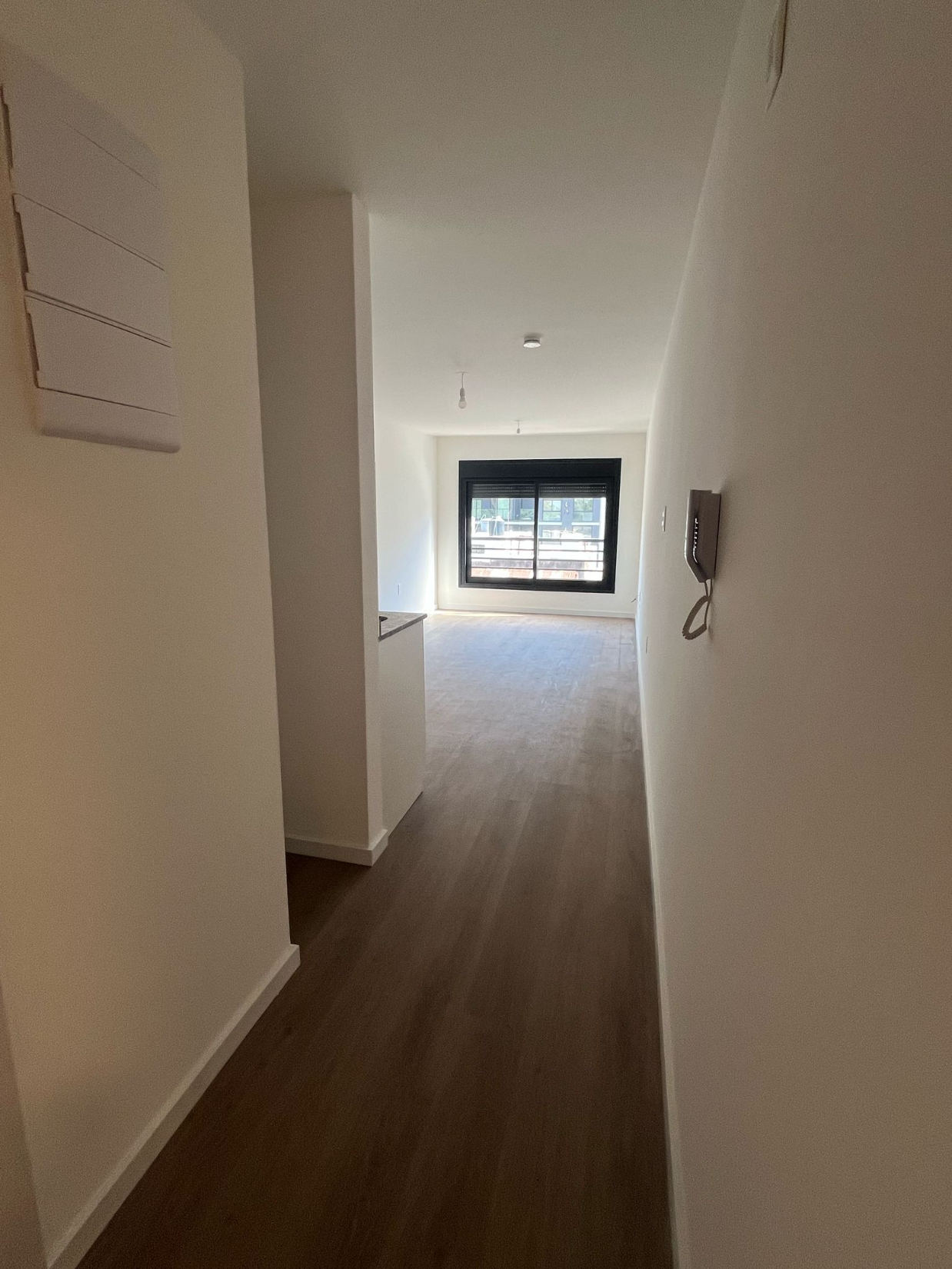 Estrene Este Monoambiente Con Cochera En Pleno Centro – pohled 4