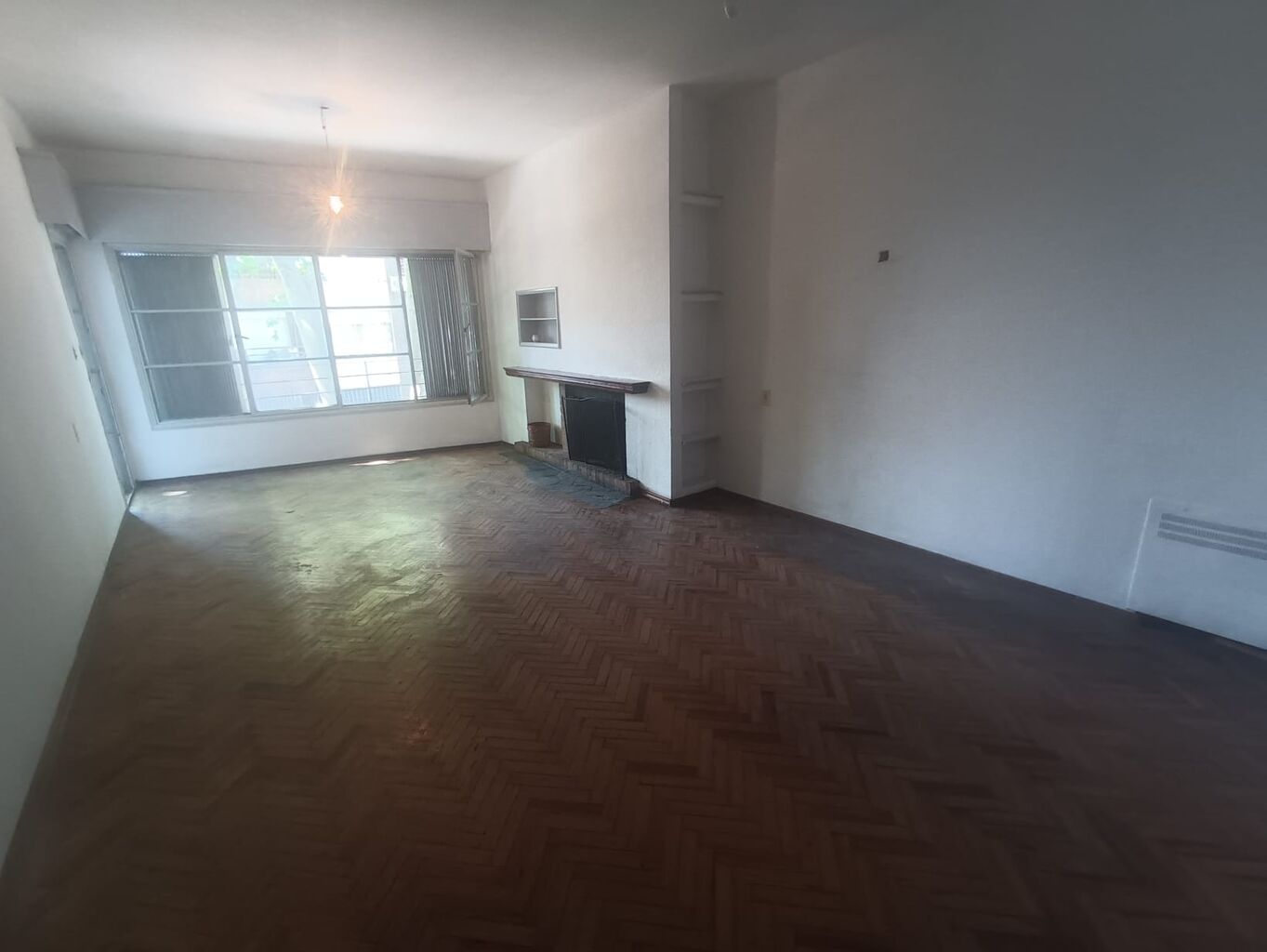 Mercedes y Yaguarón, amplio, balcón, vacío. Consulte. – pohled 2