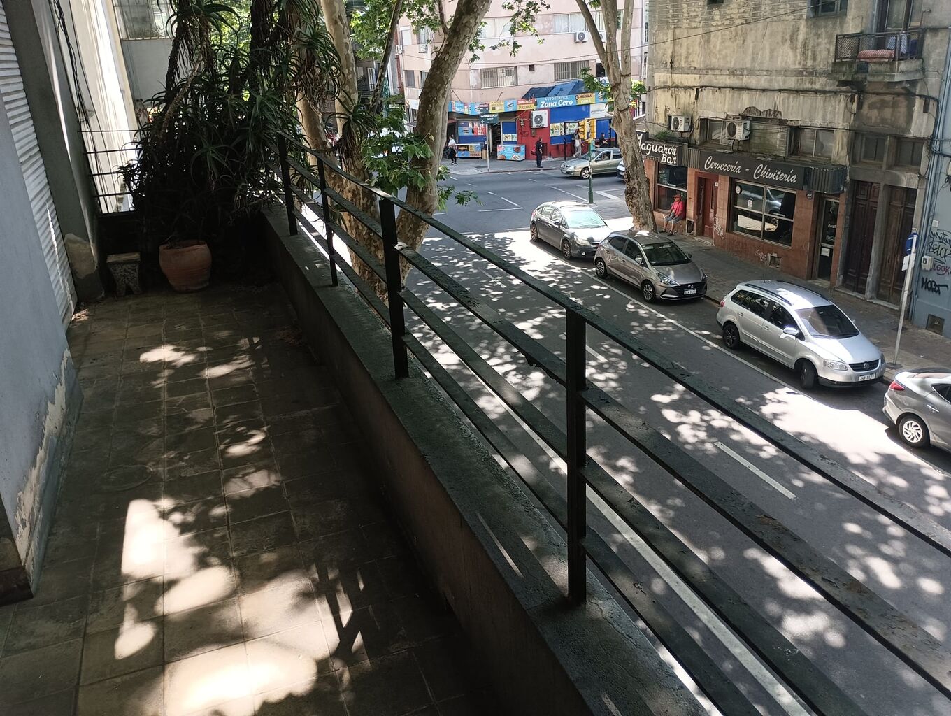 Mercedes y Yaguarón, amplio, balcón, vacío. Consulte. – pohled 4