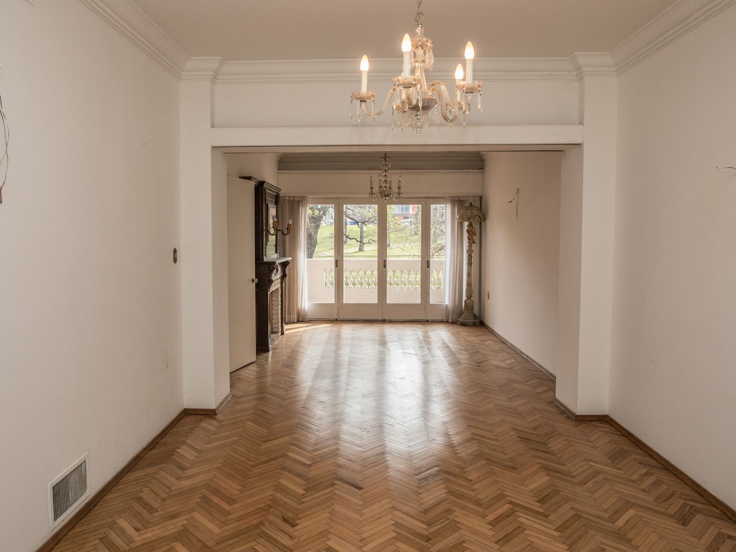 Apartamento en venta en Punta Carretas 8422, de 4 dormitorios, frente al Parque Villa Biarritz – pohled 2