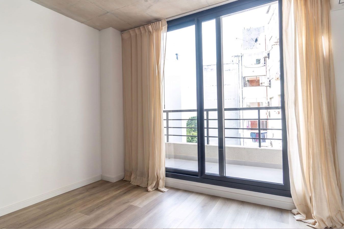 Venta de Apartamento en Villa Biarritz 10291, Punta Carretas, de 2 dormitorios, en piso alto con vista al mar - Ansicht 5