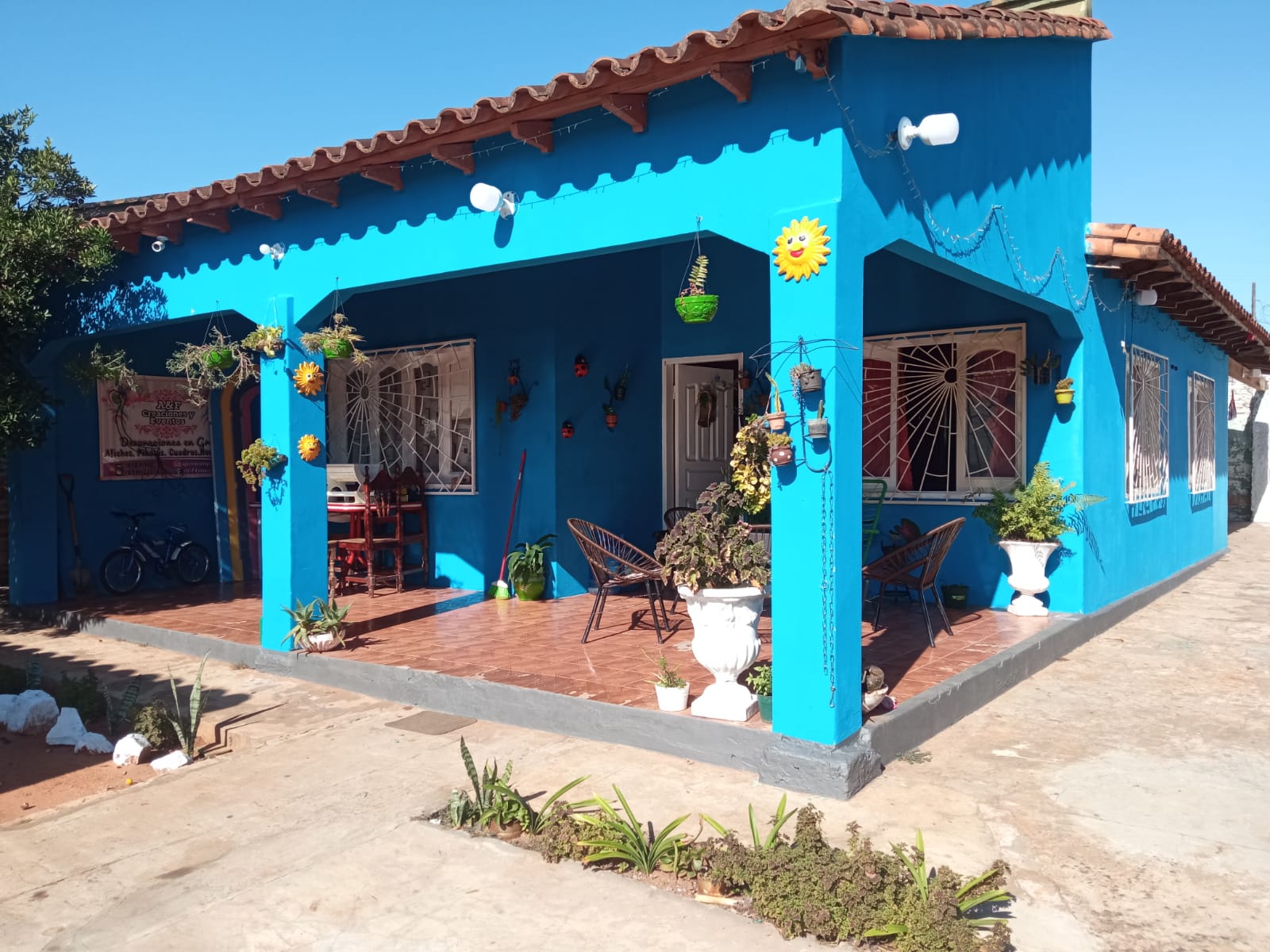 Vendo casa en San Lorenzo Los nogales. Ref W54B04