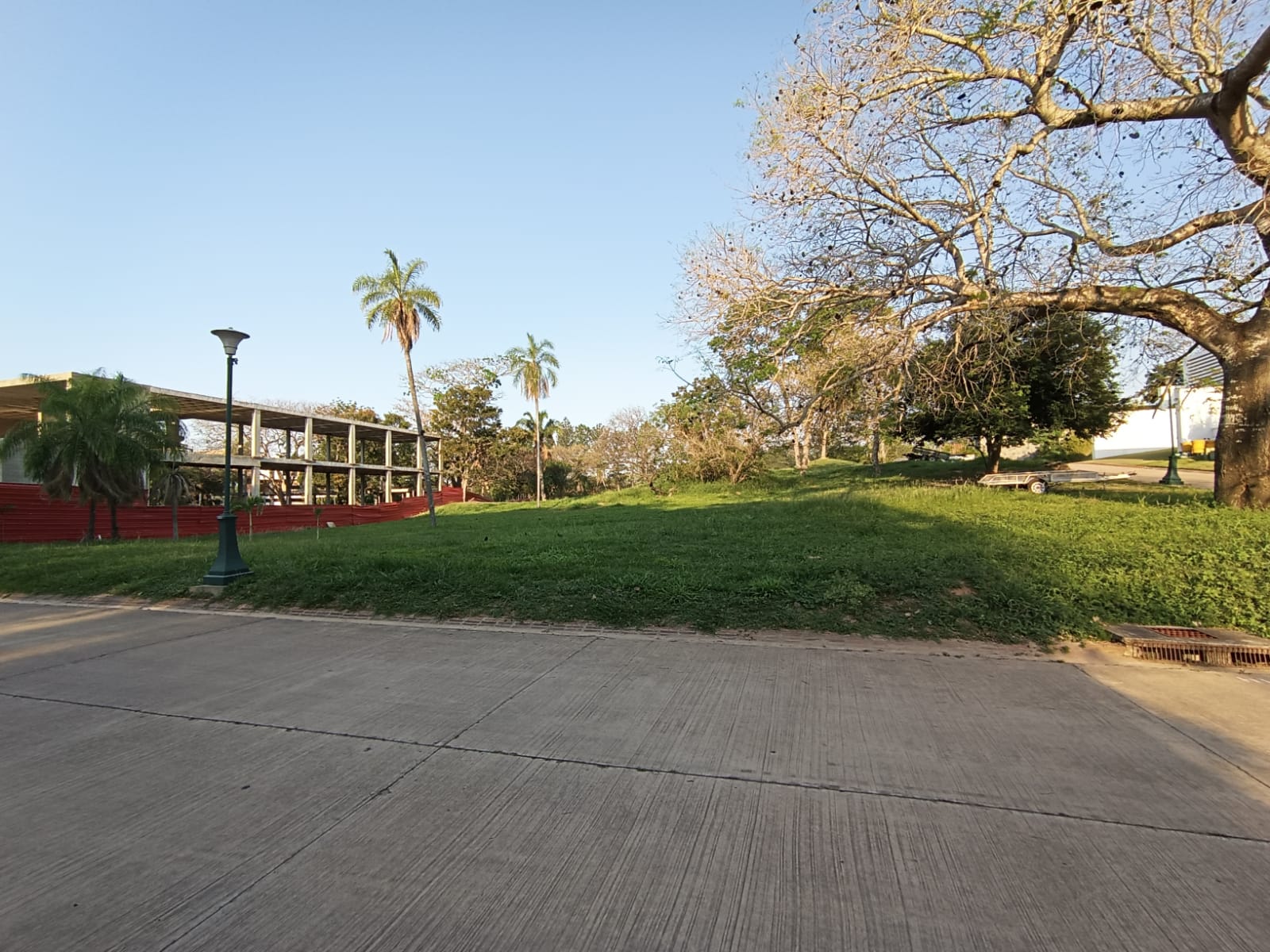 Terreno En Venta En Colinas Del Urubo 