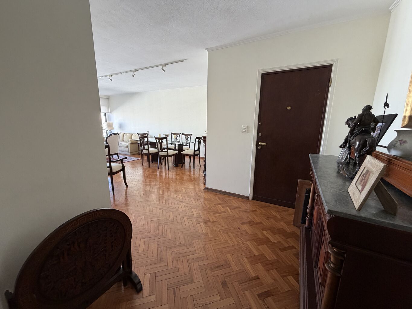 Venta Apartamento 3 Dormitorios Garage Pocitos - Widok 6