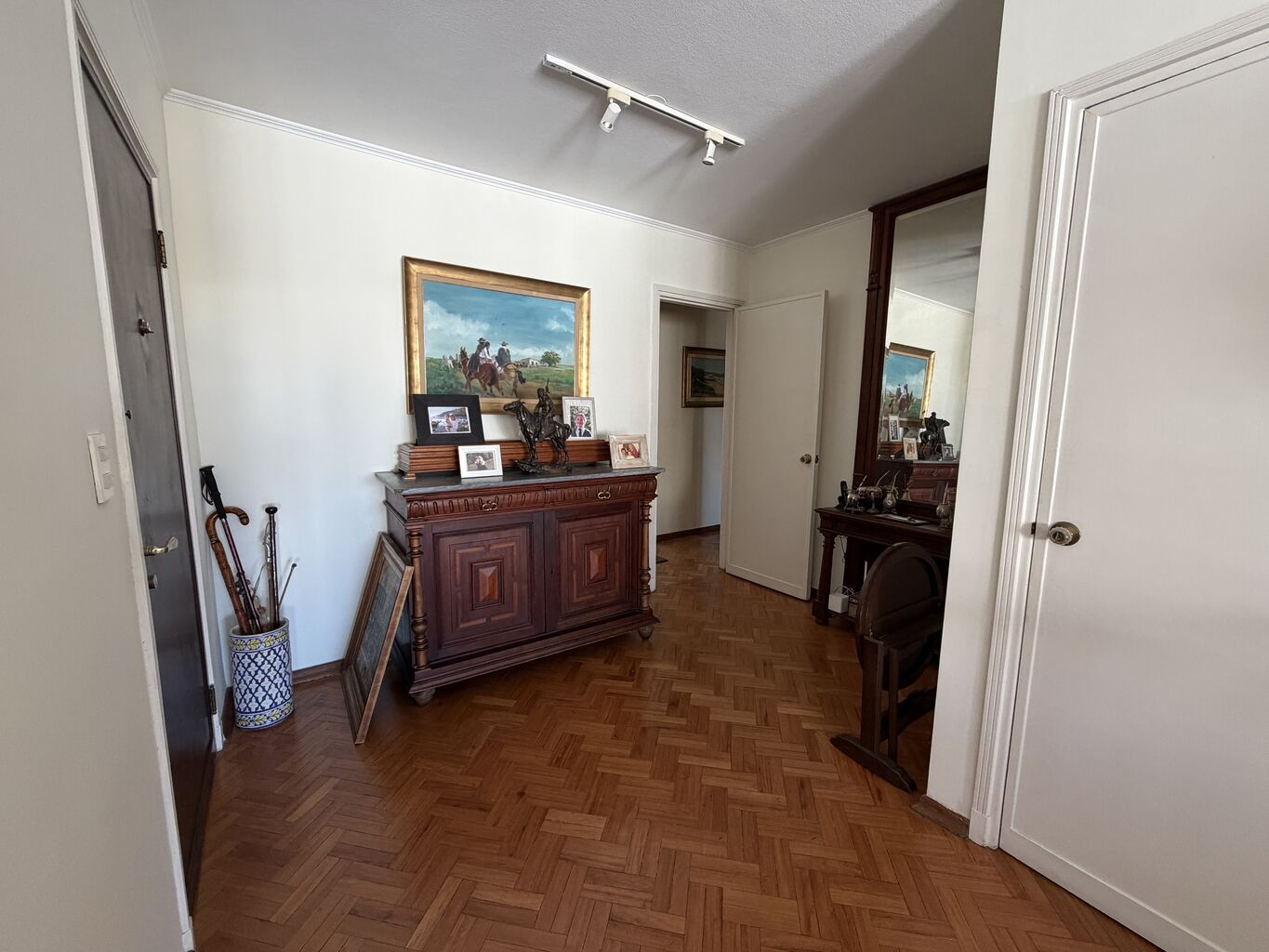 Venta Apartamento 3 Dormitorios Garage Pocitos - Widok 3