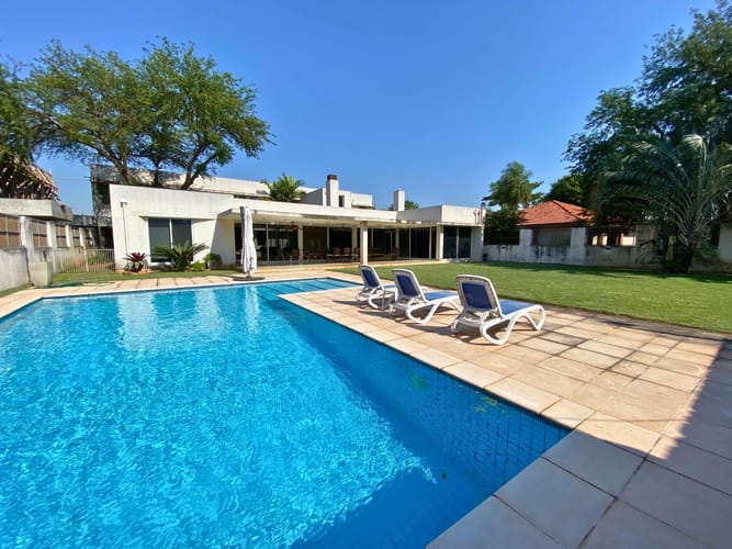 En venta lujosa residencia en la zona del yacht y golf club. Ref #X3173C