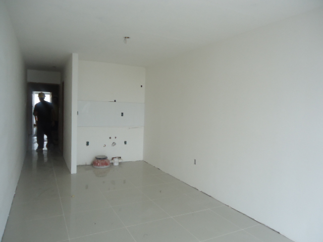 Venta apartamento ambiente Bv. Artigas, a pasos de 18 de Julio y Terminal Shopping Tres Cruces * Oportunidad* - Widok 2