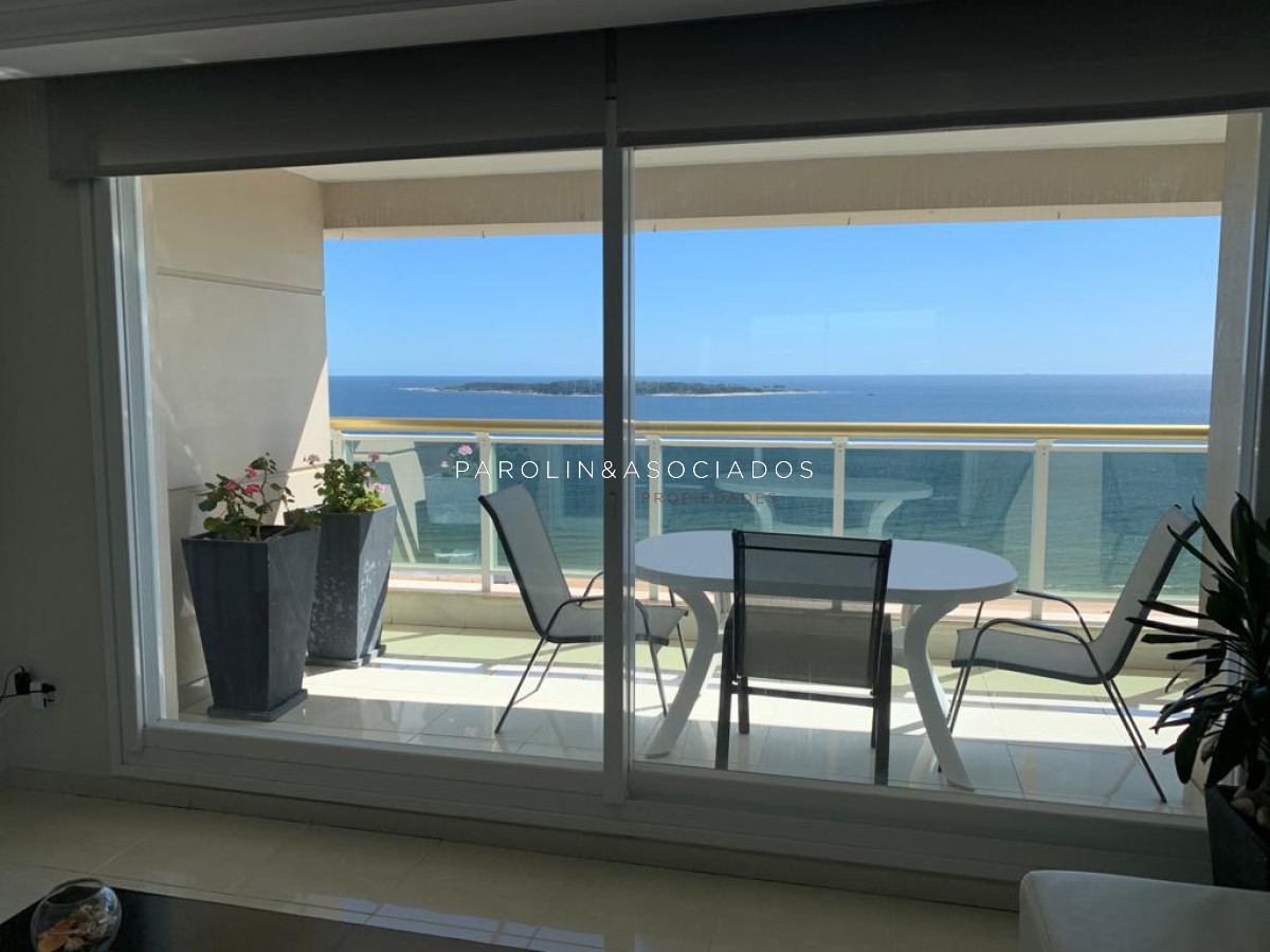 Apartamento en Le jardin , central de 3 dormitorios en venta, Playa mansa - Bild 2