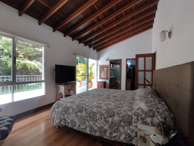 Casa de 3 alcobas en arriendo en La Florida, Medellín, 350 m² · foto 8 de 18