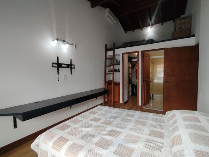 Casa de 3 alcobas en arriendo en La Florida, Medellín, 350 m² · foto 14 de 18