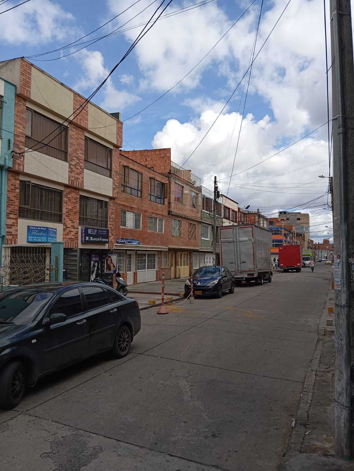 Casa en venta en Prado Veraniego, Bogotá · foto 3 de 20
