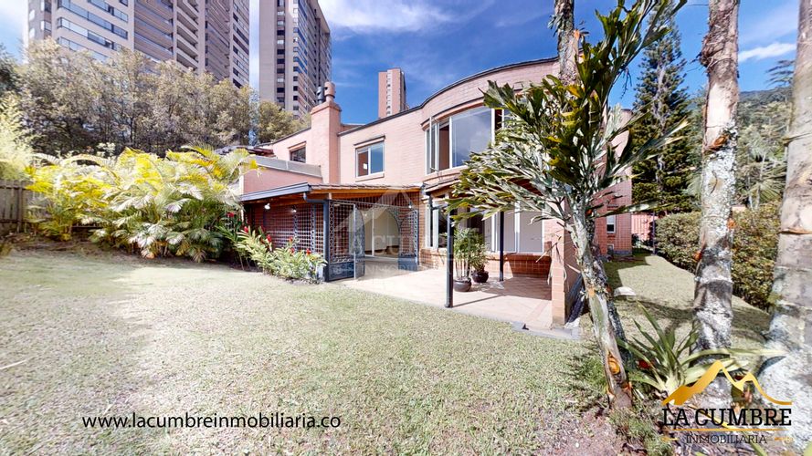 Casa de 4 alcobas en arriendo en El Tesoro, Medellín, 354 m² · foto 20 de 20