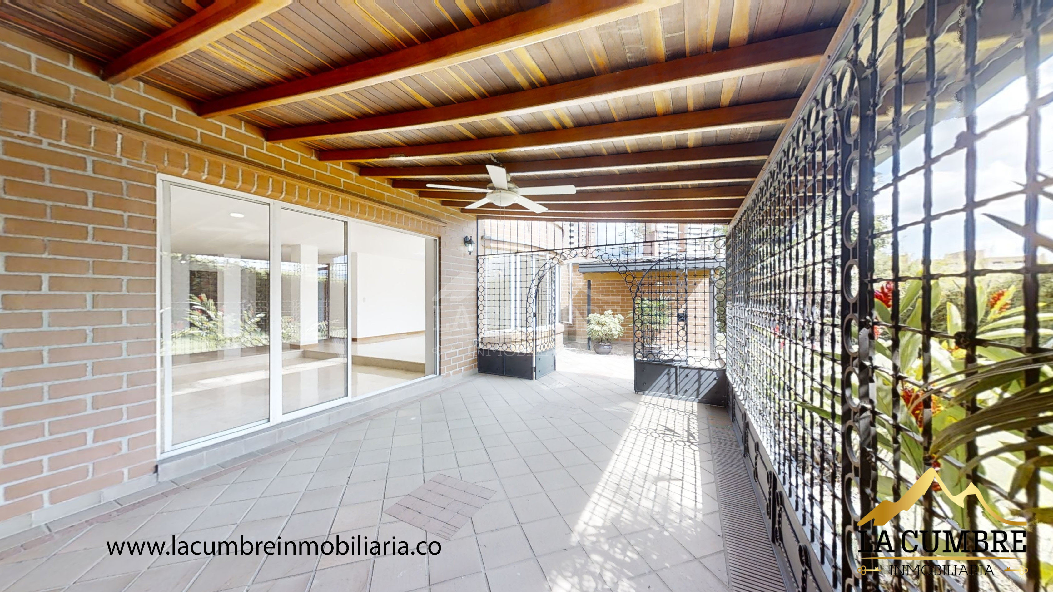 Casa en venta en El Poblado, Medellín 5