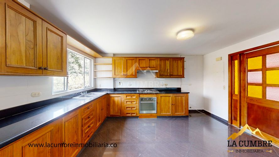 Casa de 4 alcobas en venta en El Poblado, Medellín, 430 m² · foto 11 de 20