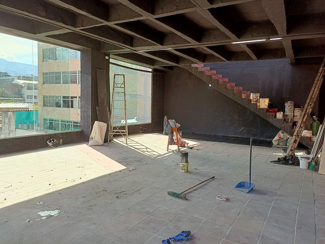 Local en arriendo en Conquistadores, Medellín, 550 m² · foto 3 de 10