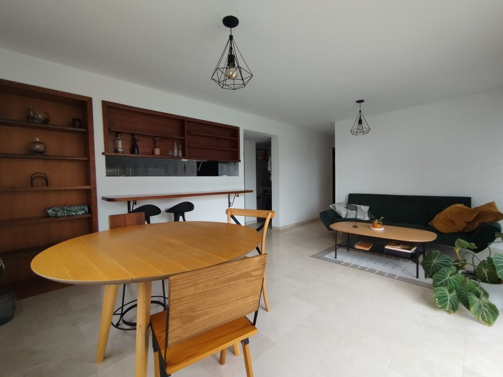Apartamento en arriendo en Altos Del Poblado, Medellín · foto 7 de 14