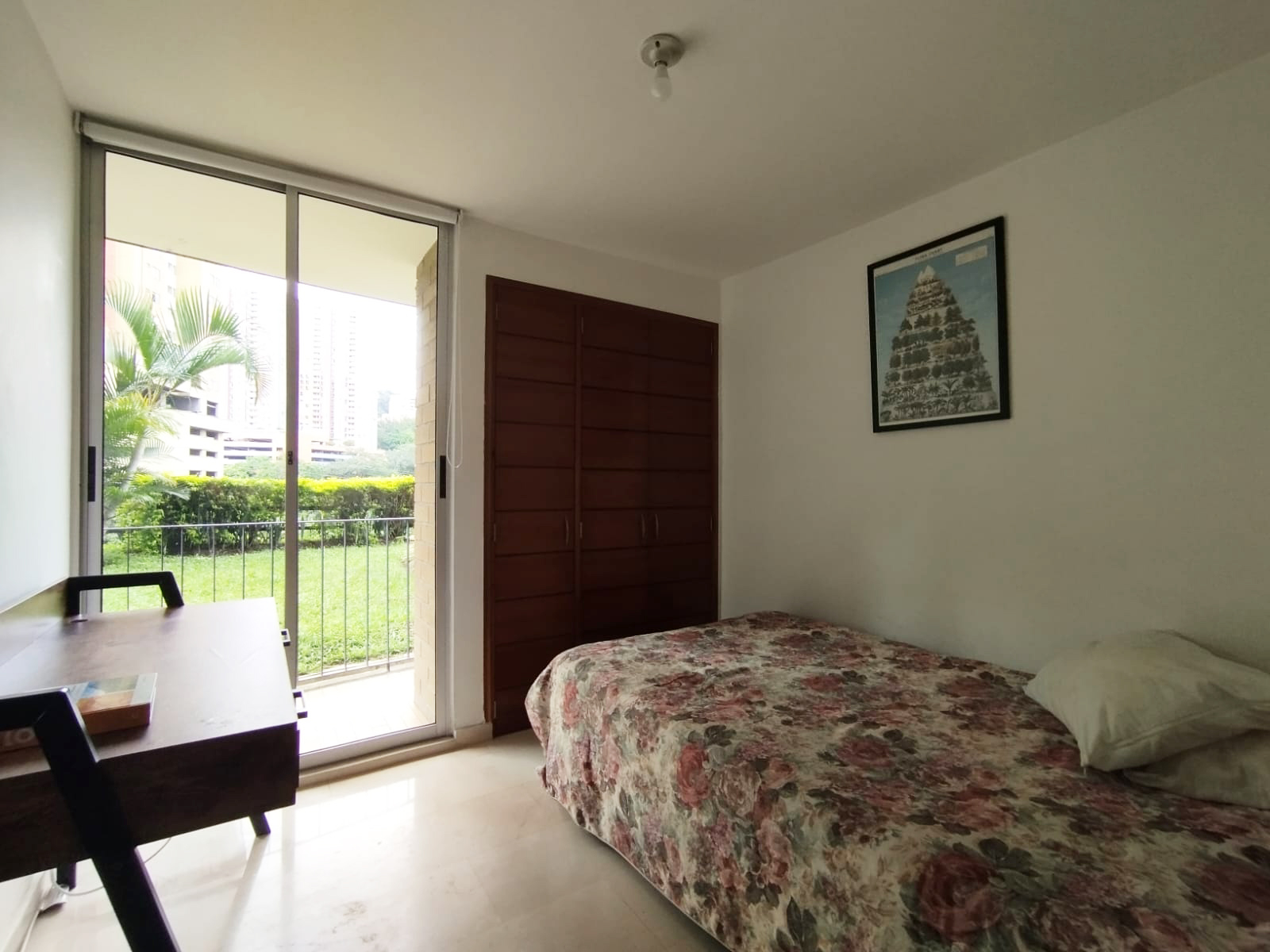 Apartamento en arriendo en Altos Del Poblado, Medellín · foto 12 de 14