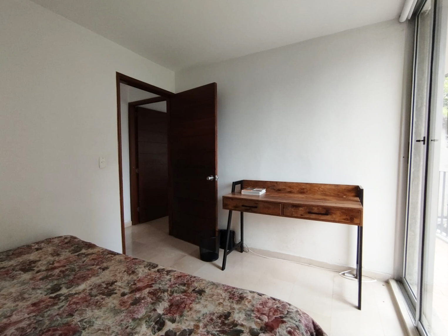 Apartamento en arriendo en Altos Del Poblado, Medellín · foto 13 de 14