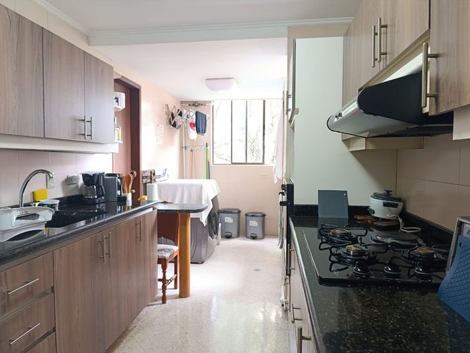 Apartamento de 3 alcobas en venta en El Diamante No.2, Medellín, 147 m² · foto 7 de 17
