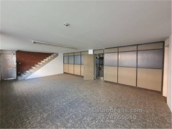 Bodega en venta en Guadalupe, Dosquebradas, 690 m² · foto 5 de 13