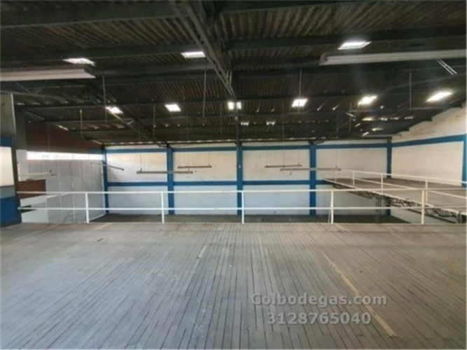 Bodega en venta en Guadalupe, Dosquebradas, 690 m² · foto 10 de 13
