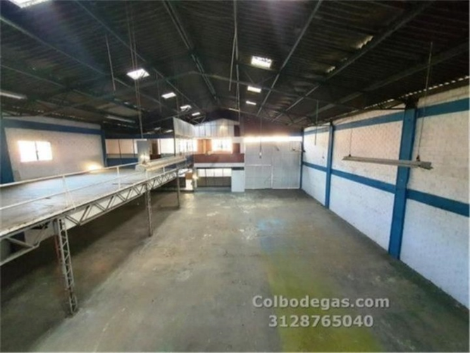 Bodega en venta en Guadalupe, Dosquebradas, 690 m² · foto 11 de 13