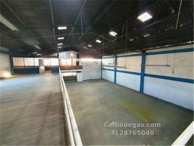 Bodega en venta en Guadalupe, Dosquebradas, 690 m² · foto 13 de 13