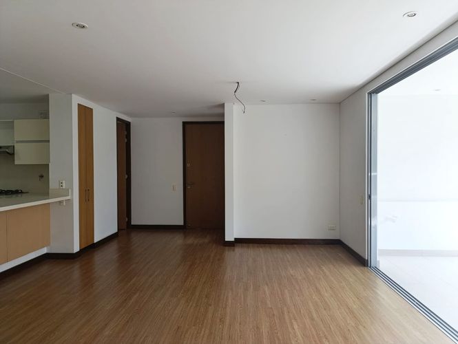 Apartamento de 2 alcobas en arriendo en Los Balsos, Medellín, 122 m² · foto 6 de 19