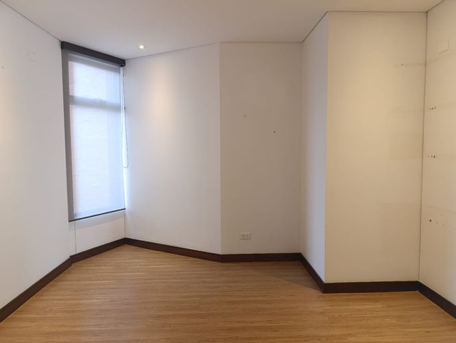 Apartamento de 2 alcobas en arriendo en Los Balsos, Medellín, 122 m² · foto 13 de 19