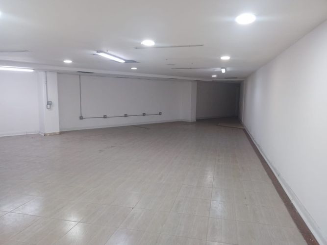Local en arriendo en La Mota, Medellín, 326 m² · foto 4 de 15