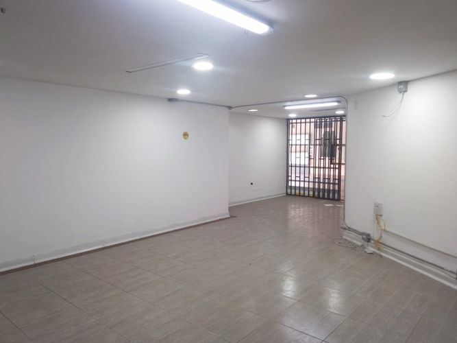 Local en arriendo en La Mota, Medellín, 326 m² · foto 10 de 15