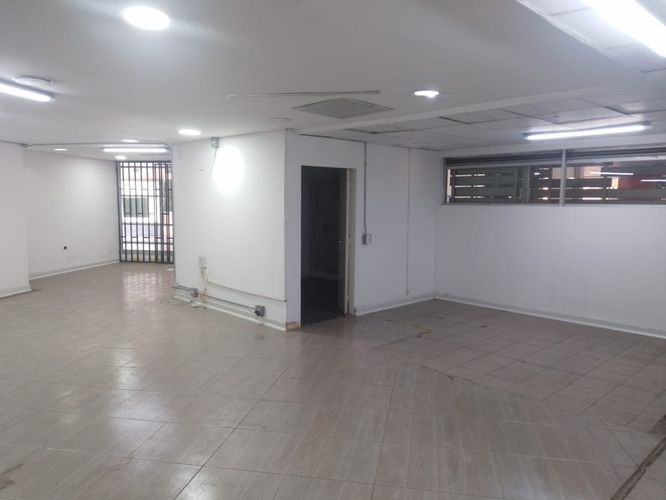 Local en arriendo en La Mota, Medellín, 326 m² · foto 13 de 15