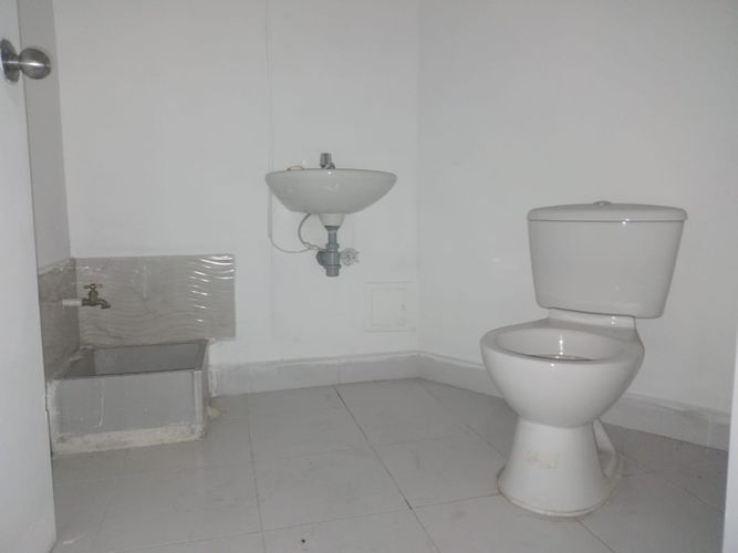 Local en arriendo en La Mota, Medellín, 326 m² · foto 15 de 15