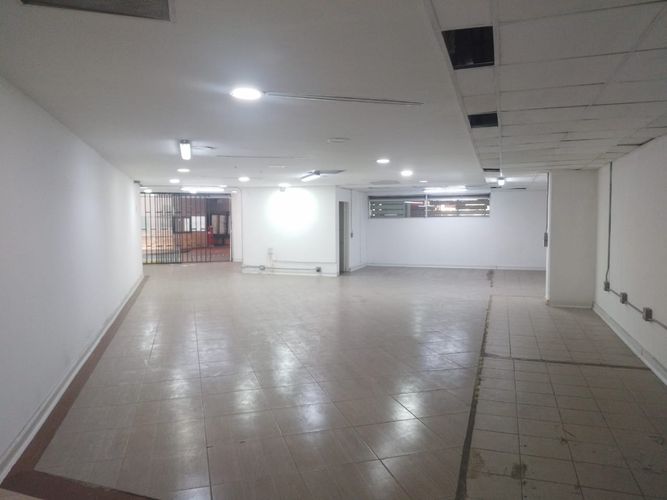 Local en venta en La Mota, Medellín, 326 m² · foto 8 de 15