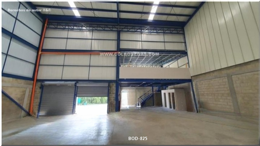 Bodega en venta en Tribunas Corcega, Pereira, 640 m² · foto 4 de 21