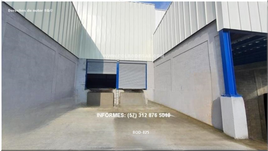Bodega en venta en Tribunas Corcega, Pereira, 640 m² · foto 18 de 21